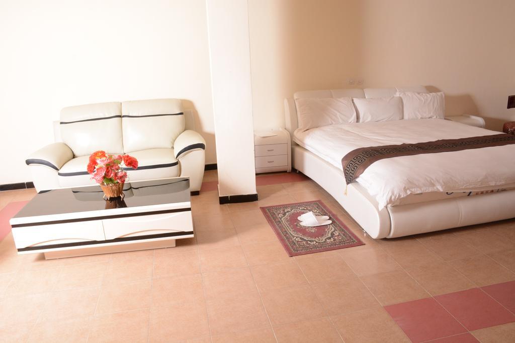 Atse Yohannes Hotel Mek'ele Bagian luar foto